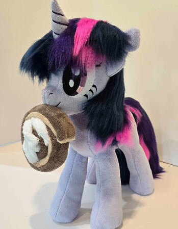 Twilight Sparkle (FiM) Twilight Sparkle (FiM)